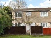 4 Bedrooms Semi detached house for rent in Guildford...