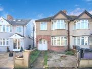 4 Bedrooms Semi detached house for rent in Hibernia...