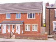 4 Bedrooms Semi detached house for rent in Lily Lane,...