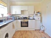 4 Bedrooms Semi detached house for rent in Rushlake...
