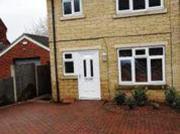 4 Bedrooms Semi detached house for rent in Saville...