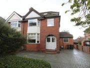 4 Bedrooms Semi detached house for rent in Seagrave...