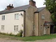 4 Bedrooms Semi detached house for rent in Smiths Green,...