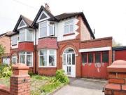 4 Bedrooms Semi detached house for rent in Talbot Road,...
