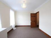 4 Bedrooms Semi detached house for rent in Whitehorse...