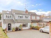 4 Bedrooms Semi detached house for sale in Boxley Road,...