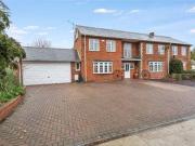 4 Bedrooms Semi detached house for sale in Brockhill...