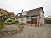 4 Bedrooms Semi detached house for sale in Buchanan...