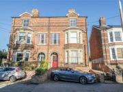 4 Bedrooms Semi detached house for sale in Colchester...