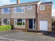 4 Bedrooms Semi detached house for sale in Gamel View,...