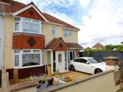 4 Bedrooms Semi detached house for sale in Headley Park...
