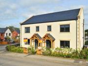 4 Bedrooms Semi detached house for sale in Hollins Lane,...
