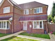 4 Bedrooms Semi detached house for sale in Hunton Close,...