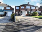 4 Bedrooms Semi detached house for sale in Kirkham Road,...