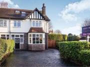 4 Bedrooms Semi detached house for sale in Lichfield...