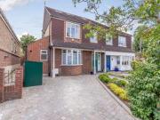4 Bedrooms Semi detached house for sale in Malden Hill...