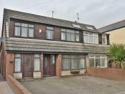 4 Bedrooms Semi detached house for sale in Newton Road,...