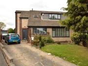 4 Bedrooms Semi detached house for sale in Oak Royd,...
