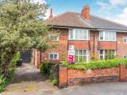 4 Bedrooms Semi detached house for sale in Racecourse...