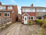 4 Bedrooms Semi detached house for sale in Shelley Rise,...