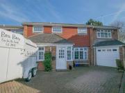4 Bedrooms Semi detached house for sale in Temple Mead,...