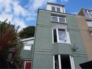 4 Bedrooms Semi detached house for sale in Terrace Road,...