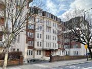 4 bedrooms, superb location 4 bedrooms, superb location