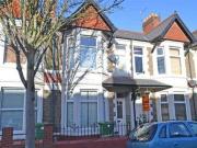4 Bedrooms Terraced house for rent in Canada Road,...