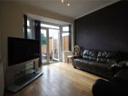 4 Bedrooms Terraced house for rent in Cornwall Avenue,...