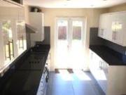 4 Bedrooms Terraced house for rent in Frith Road, Leyton E11