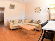 4 Bedrooms Terraced house for rent in Gordon Street,...
