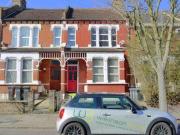4 Bedrooms Terraced house for rent in Hardwicke Road,...