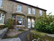 4 Bedrooms Terraced house for rent in Haslingden,...
