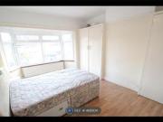 4 Bedrooms Terraced house for rent in Maryland Road,...