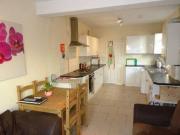 4 Bedrooms Terraced house for rent in North Road,...