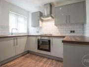 4 Bedrooms Terraced house for rent in Parker Crescent,...