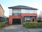 4 Bedrooms Terraced house for rent in Queens Drive,...