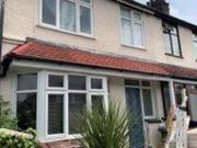 4 Bedrooms Terraced house for rent in Rosebery Road,...