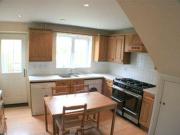 4 Bedrooms Terraced house for rent in Shakespeare...