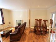 4 Bedrooms Terraced house for rent in Stamford Cottages,...