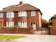 4 Bedrooms Terraced house for rent in Tranby Avenue,...