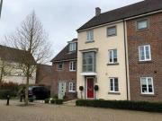 4 Bedrooms Terraced house for sale in Basingstoke,...
