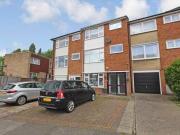 4 Bedrooms Terraced house for sale in Copperfield...