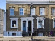 4 Bedrooms Terraced house for sale in Ellesmere Road, Bow E3