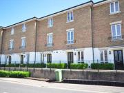 4 Bedrooms Town house for rent in Bridgeside Mews,...