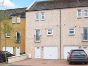 4 Bedrooms Town house for sale in Bridgend, Stewarton KA3