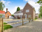 4 Bedrooms Town house for sale in High Street, Rusper,...