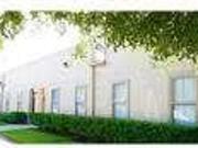 4 bedrooms Townhouse offers both one story and town home...