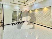 4 Beds Full House 10 Marla Prime Location House For Rent...