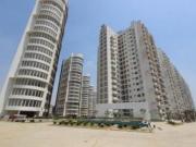 4 BHK 3750 Sq Ft Pent House In Emaar MGF The Palm Drive,...